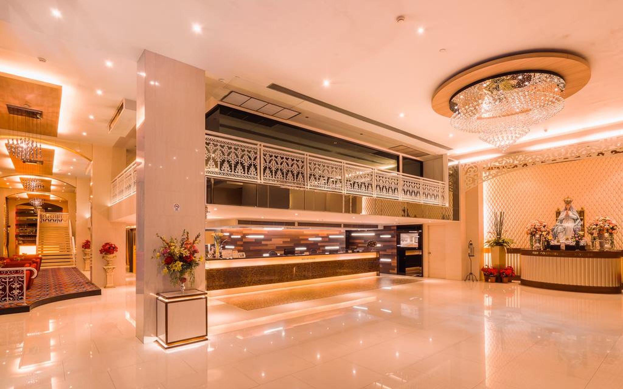 Grand Lord Boutique Hotel- Sha Extra Plus Certified Bangkok Exterior photo