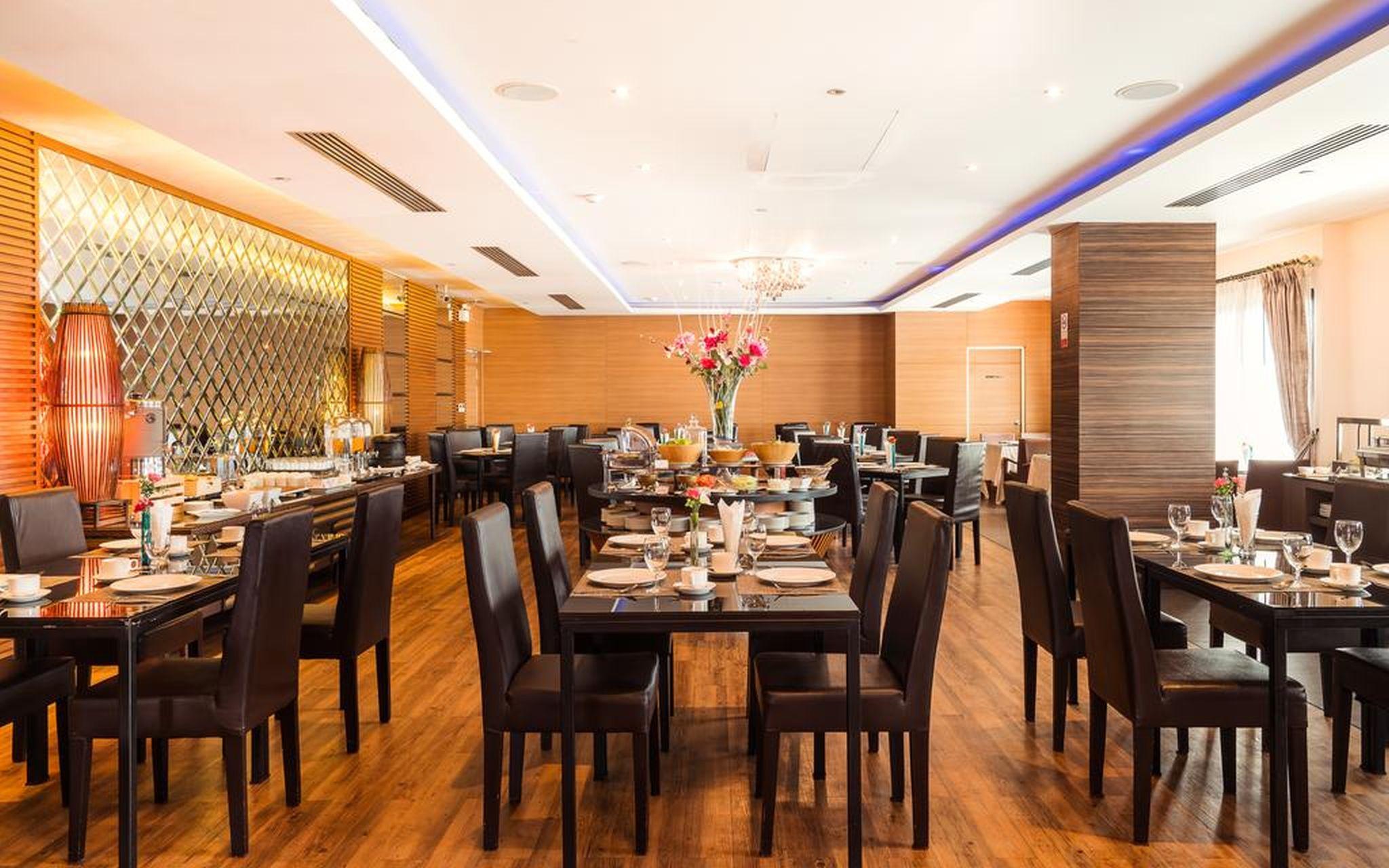 Grand Lord Boutique Hotel- Sha Extra Plus Certified Bangkok Exterior photo