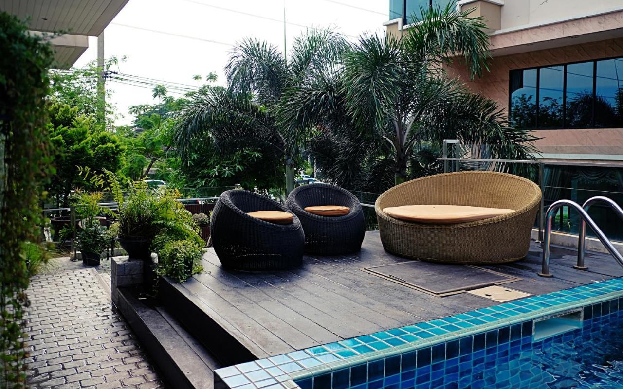 Grand Lord Boutique Hotel- Sha Extra Plus Certified Bangkok Exterior photo