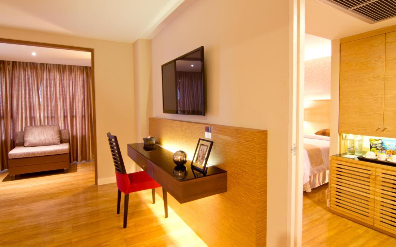 Grand Lord Boutique Hotel- Sha Extra Plus Certified Bangkok Exterior photo